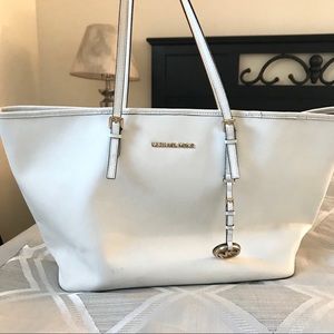 🚫 sold Michael Kors Tote Bag!